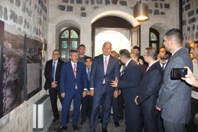 Bakan Ersoy Cizre’de incelemelerde bulundu
