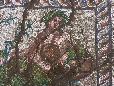 Bakan Ersoy&rsquo;dan Aspendos m&uuml;jdesi
