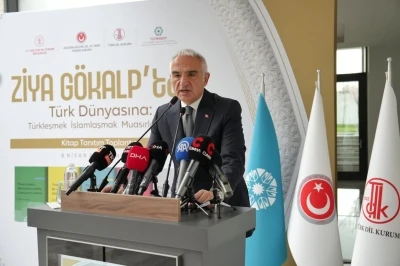 Bakan Ersoy: "Bir olduğumuzu unutturmak i&ccedil;in tarihimize, k&uuml;lt&uuml;r&uuml;m&uuml;ze saldırdılar"
