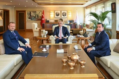Bakan Ersoy, RT&Uuml;K Başkanı Daniş&rsquo;ten yayıncılık alanındaki gelişmeler hakkında bilgi aldı
