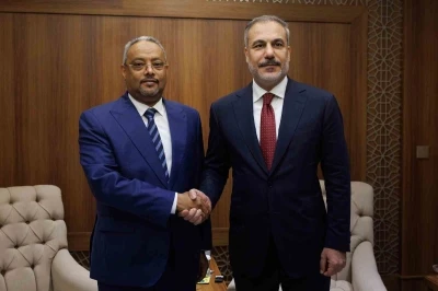 Bakan Fidan, Cibuti Dışişleri Bakanı Omar ile görüştü
