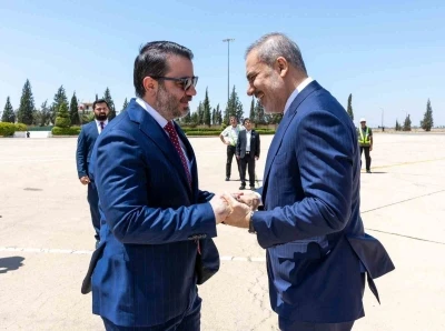 Bakan Fidan, Eş-Şara tarafından kabul edildi
