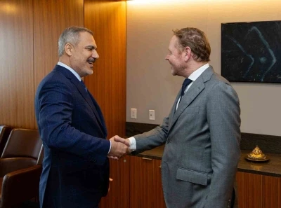 Bakan Fidan, Hollandalı mevkidaşı van Weel ile bir araya geldi
