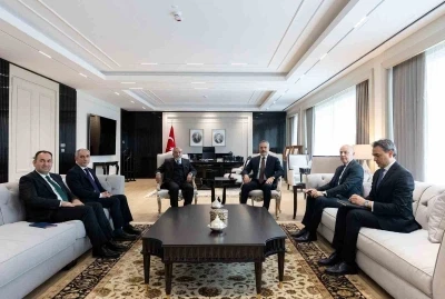 Bakan Fidan, KİB Genel Sekreteri Bahaddin&rsquo;i kabul etti
