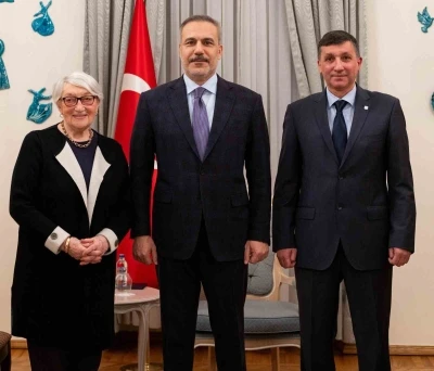 Bakan Fidan, Litvanya&rsquo;daki Tatar ve Karaim toplumları temsilcileriyle bir araya geldi
