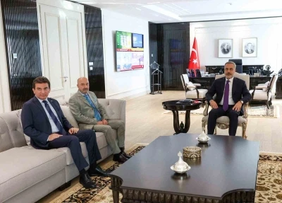 Bakan Fidan, OYAK Yönetim Kurulu Başkanı Aksakallı’yı kabul etti
