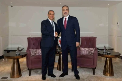 Bakan Fidan, Suudi Arabistan’da Mısırlı mevkidaşı Abdellaty ile bir araya geldi
