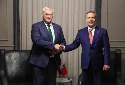 Bakan Fidan, Ukraynalı mevkidaşı ile bir araya geldi
