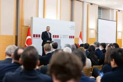 Bakan Fidan, Viyana Diplomasi Akademisi&rsquo;nde d&uuml;zenlenen konferansa katıldı
