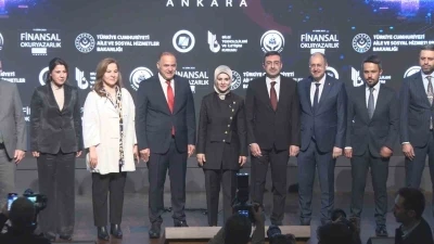 Bakan Göktaş: &quot;Finansal okuryazarlık eğitimleriyle kadınlara kendi yaşamına sahip çıkma potansiyelini gösteriyoruz&quot;
