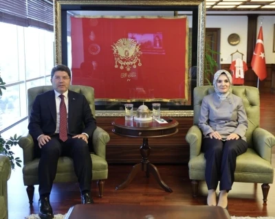 Bakan Göktaş ve Bakan Tunç bir araya geldi
