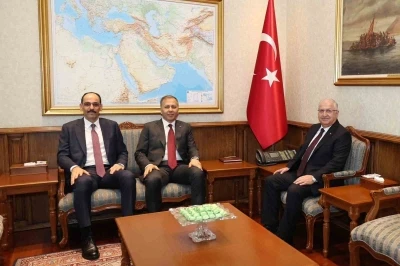 Bakan Güler, Bakan Yerlikaya ve MİT Başkanı Kalın bir araya geldi
