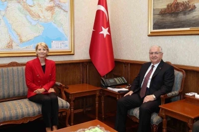 Bakan Güler, İngiltere’nin Ankara Büyükelçisi Morris’i kabul etti
