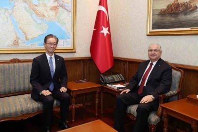 Bakan G&uuml;ler, Japonya&rsquo;nın Ankara B&uuml;y&uuml;kel&ccedil;isi Tamura&rsquo;yı kabul etti
