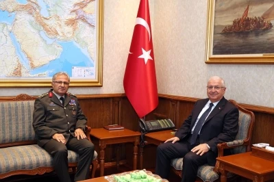 Bakan Güler, Kara Kuvvetleri Komutanlığına atanan Tokel’i kabul etti
