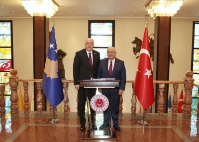 Bakan Güler, Kosova Bölgesel Kalkınma Bakanı Damka ile bir araya geldi
