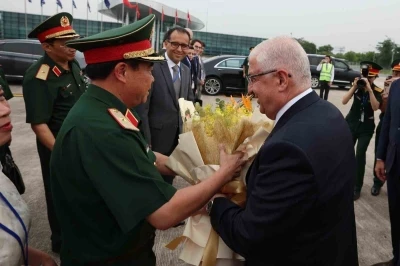 Bakan Güler Vietnam’da

