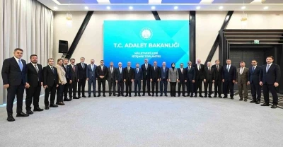 Bakan G&uuml;rlek: "(Ter&ouml;rs&uuml;z T&uuml;rkiye s&uuml;reci) Sahada &ccedil;ok olumlu yansıması var"
