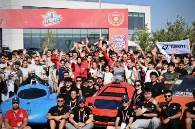 Bakan Kacır’dan TEKNOFEST’e 7’den 77’ye davet: &quot;Bu yıl yeni rakamları TEKNOFEST kuşağıyla birlikte kıracağız&quot;
