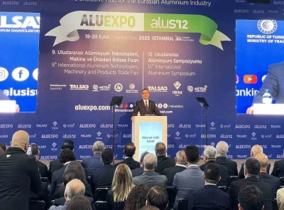 Bakan Kacır: &quot;Sanayide istihdamı 6 milyon 700 bine yükselttik&quot;
