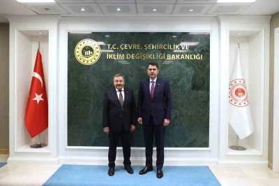 Bakan Kurum, Haymana ve G&ouml;lbaşı Belediye başkanlarını kabul etti
