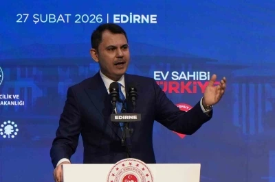 Bakan Kurum: "11 ilimizde eş zamanlı &ccedil;alışarak bir Avrupa &uuml;lkesi b&uuml;y&uuml;kl&uuml;ğ&uuml;ndeki alanı yeniden inşa ettik"
