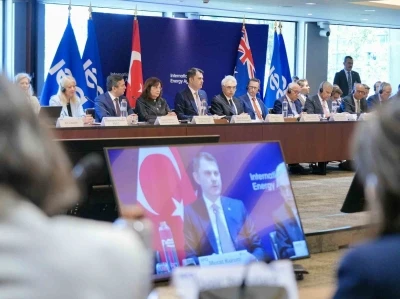 Bakan Kurum: "COP31 eylem g&uuml;ndemimizde enerji arzı g&uuml;venliğini &ouml;nceleyen temalara &ouml;zellikle yer verdik"
