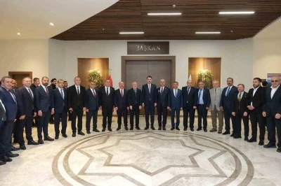 Bakan Murat Kurum&rsquo;dan &Ccedil;orum Belediyesi&rsquo;ne ziyaret
