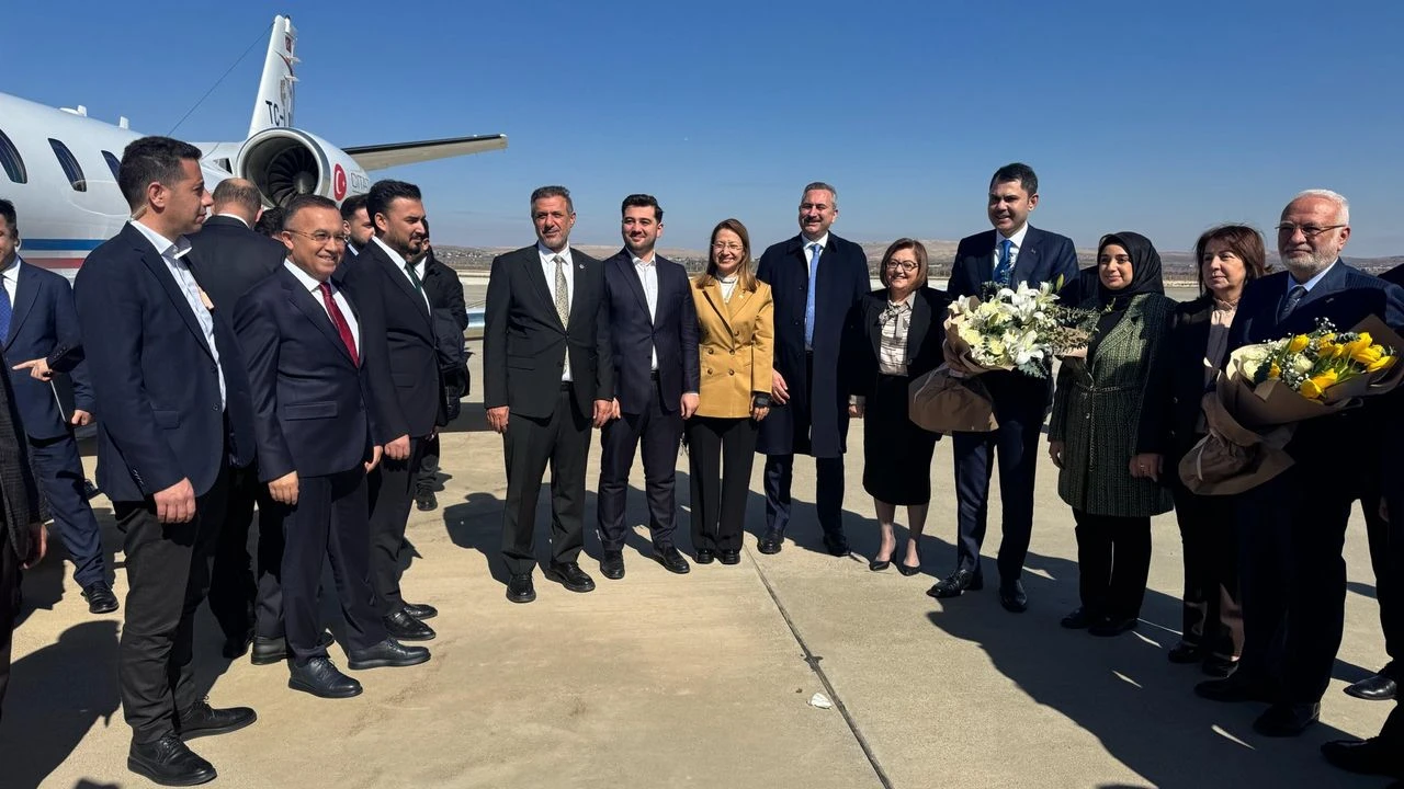 Bakan Murat Kurum Gaziantep&rsquo;te Kura Heyecanına Katılıyor