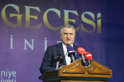 Bakan Osman Aşkın Bak: &quot;Türkiye bir spor devrimi yaşamaktadır&quot;
