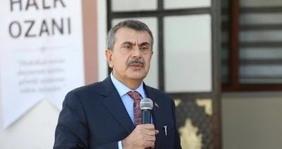 Bakan Tekin: "Derdimiz milletimizin birliği ve kardeşliğidir"
