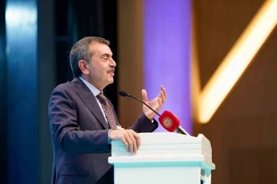 Bakan Tekin: &quot;İmam hatip okullarında kaliteyi artırmaya yönelik çalışmalar yürütüyoruz&quot;
