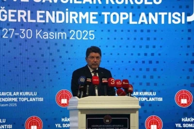 Bakan Tunç: &quot;Hakim ve savcılar hakkında açılan bin 861 soruşturma ve incelemeden bin 331’i neticelendirildi&quot;
