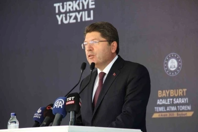 Bakan Tunç: &quot;Yargıyı birilerinin arka bahçesi olmaktan çıkardık, darbeciden kurtardık, milletin yargısı haline getirdik&quot;
