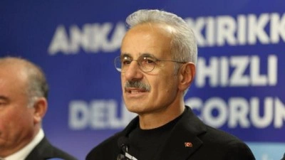 Bakan Uraloğlu: Ankara-&Ccedil;orum arası hızlı trenle 1 saat 20 dakika olacak