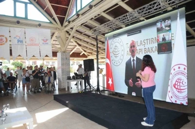 Bakan Uraloğlu: &quot;10 yılda 9,3 milyon engelli demiryollarında ücretsiz seyahat etti&quot;
