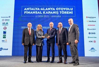 Bakan Uraloğlu: &quot;(Antalya-Alanya Otoyolu) Projemiz 17,7 milyar lira tasarruf sağlamış olacak&quot;

