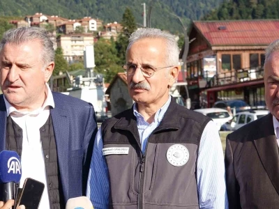 Bakan Uraloğlu: &quot;Ayder Yaylası’na kontrollü geçiş sağlayacağız&quot;
