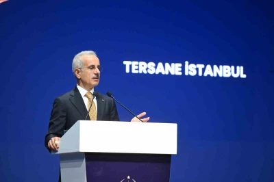 Bakan Uraloğlu: "Coğrafi ve jeostratejik &uuml;st&uuml;nl&uuml;k, k&uuml;resel ticarette &rsquo;T&uuml;rkiye&rsquo;siz Koridor&rsquo; d&uuml;ş&uuml;n&uuml;lmeyeceğini ortaya koyuyor"
