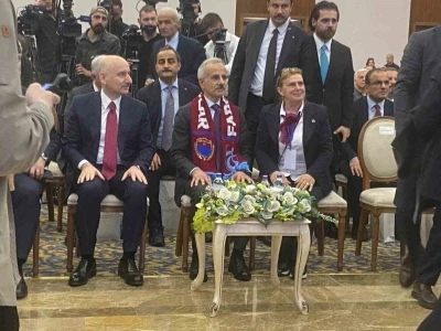 Bakan Uraloğlu: "Trabzon ile Samsun arasını 2 saate d&uuml;ş&uuml;receğiz"
