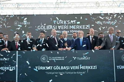 Bakan Uraloğlu: "T&Uuml;RKSAT uydularımız 5,5 milyar n&uuml;fusa hitap ediyor"

