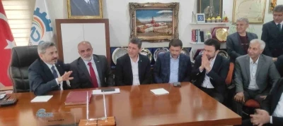 Bakan Yardımcısı Ahmet Aydın Doğu ve G&uuml;neydoğu İş Adamları ile bir araya geldi

