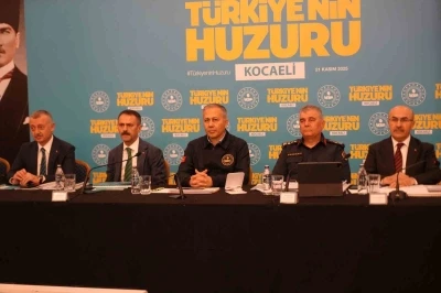 Bakan Yerlikaya: &quot;Tek hedefimiz 688 bin arkadaşımızla aziz milletimizin huzur ve güvenliği&quot;
