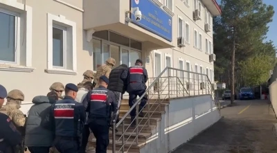 Bakan Yerlikaya: operasyonlarda 42 şüpheliyi yakaladık, 27’si tutuklandı