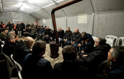 Bakan Yerlikaya, Yalova&rsquo;da şehit polis Yasin Ko&ccedil;yiğit&rsquo;in ailesini ziyaret etti
