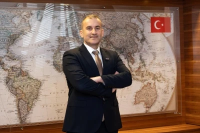 Bakır: "Bayramlar kardeşliğimizi per&ccedil;inlemek i&ccedil;in en b&uuml;y&uuml;k fırsattır"
