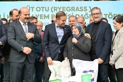 Balıkesir Büyükşehir’in çiftçiye desteği sürüyor
