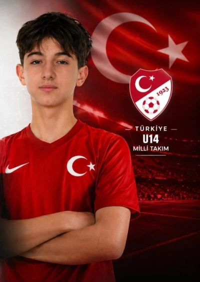 Balıkesir B&uuml;y&uuml;kşehirli Ahmet Alan, milli takıma se&ccedil;ildi
