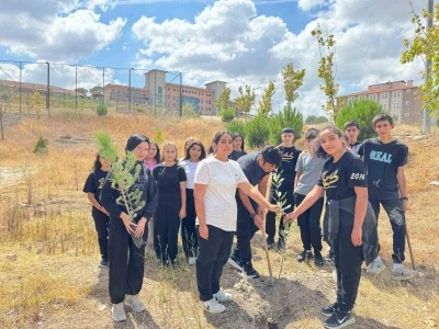 Balıkesir’de Eğitim öğretim yılı &quot;Yeşil Vatan&quot; temasıyla başladı
