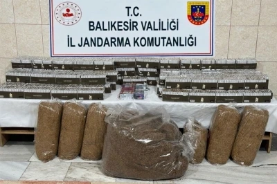 Balıkesir&rsquo;de ka&ccedil;ak&ccedil;ılık ve organize su&ccedil; operasyonu: 10 ş&uuml;pheli yakalandı
